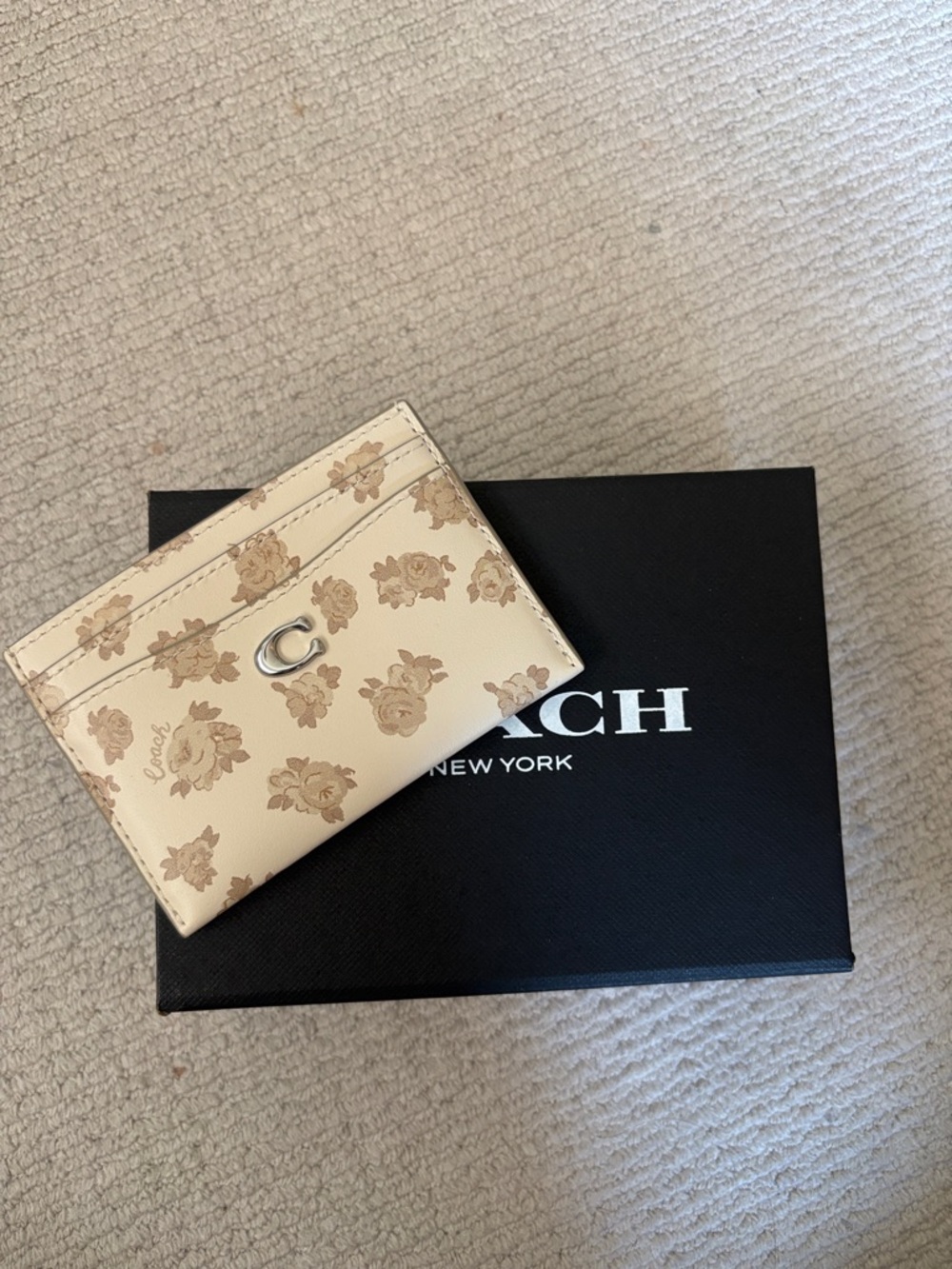 Coach Leather Cream Floral Skim ID Card Case Wallet - Picture 3 of 10